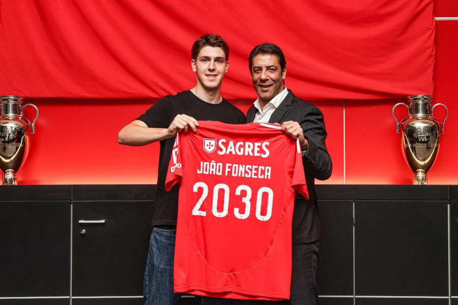 João Fonseca prolongou ligação ao Benfica