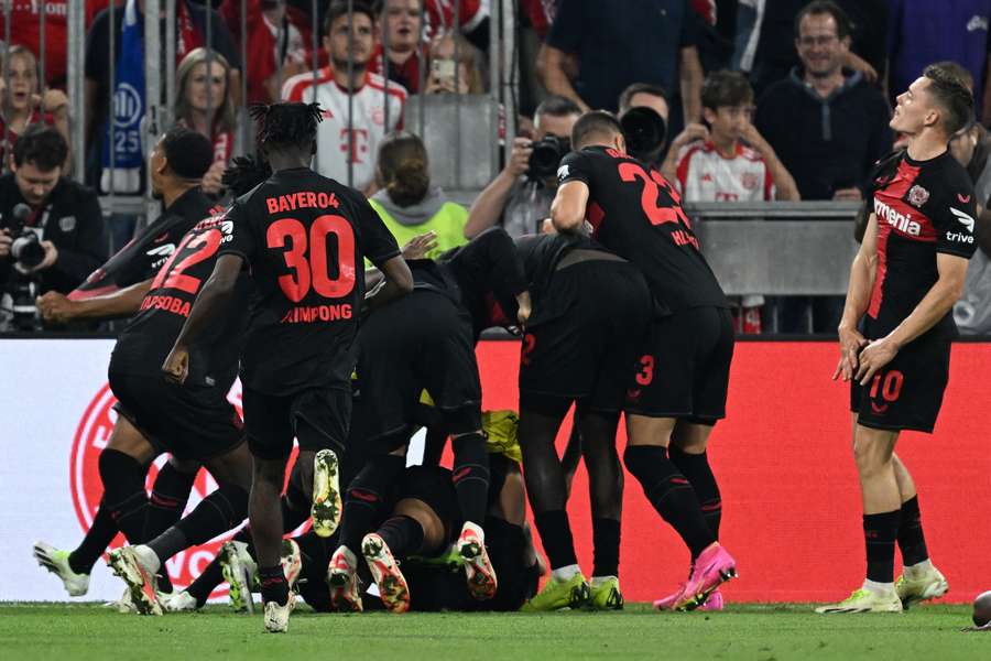 O Leverkusen conseguiu o empate no fim