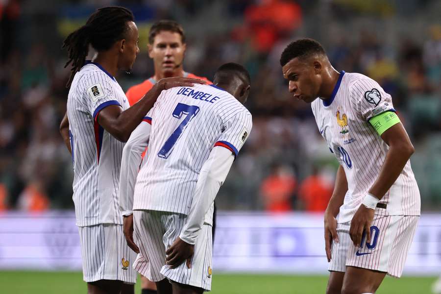 Ousmane Dembélé sort sur blessure face à l'Ukraine