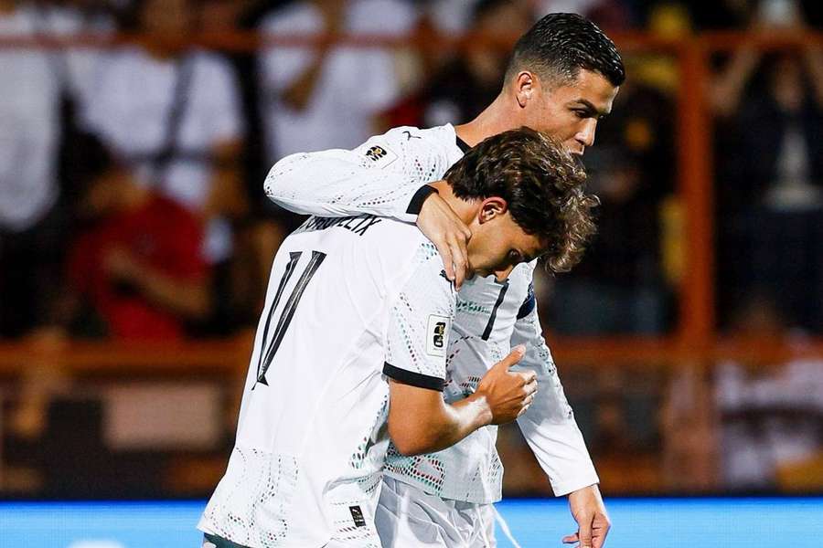 João Félix e Cristiano Ronaldo seguem juntos para a Seleção
