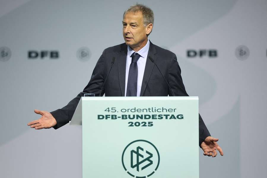 Jürgen Klinsmann blickt optimistisch in die Zukunft der deutschen Nationalmannschaft. Jürgen Klinsmann blickt optimistisch in die Zukunft der deutschen Nationalmannschaft.