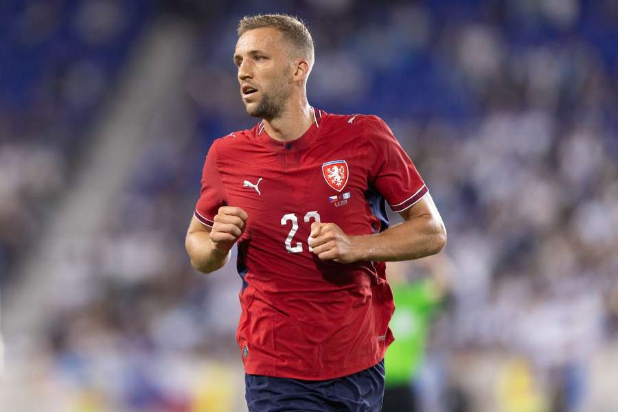Tomáš Souček odehrál v národním týmu 93 zápasů. Tomáš Souček odehrál v národním týmu 93 zápasů.