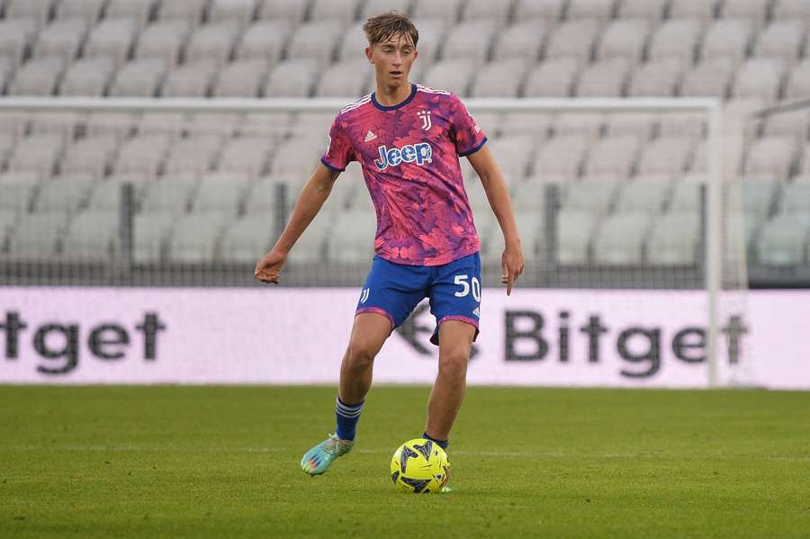 Dean Huijsen, el joven que ya ha debutado con la Juventus en la Serie con 18 años