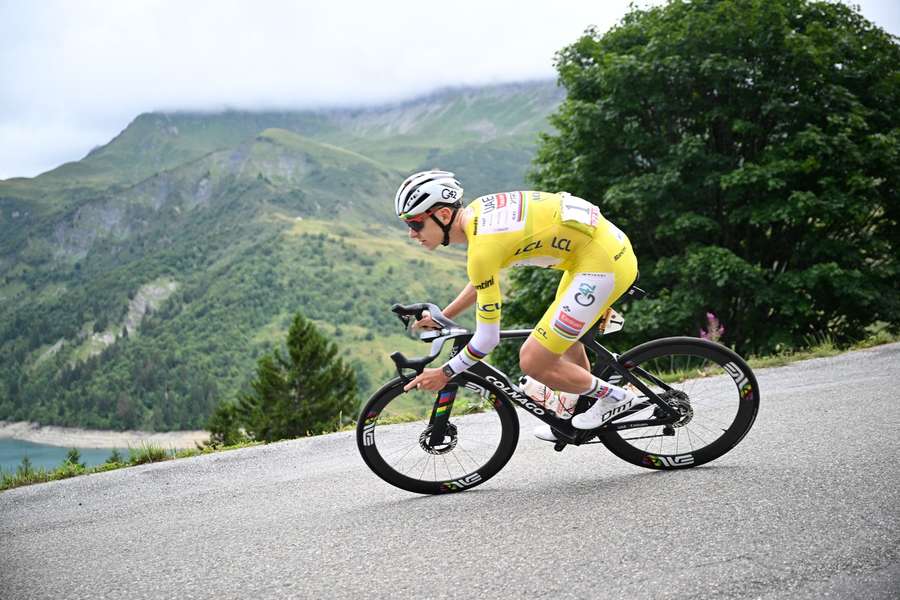 Tadej Pogačar míří za čtvrtým triumfem na Tour de France.
