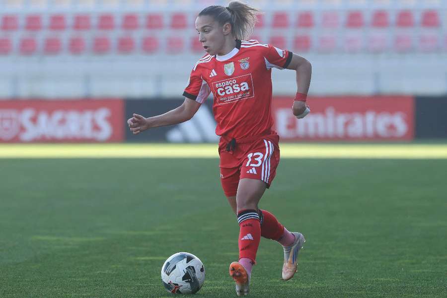 Lúcia Alves ao serviço do Benfica Lúcia Alves ao serviço do Benfica