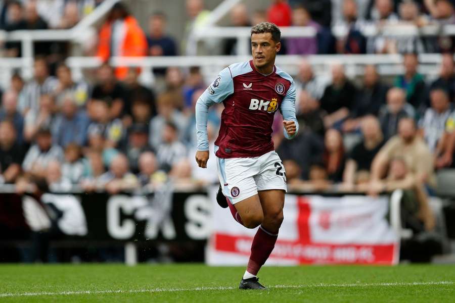 Aston Villa's Philippe Coutinho has joined Al-Duhail on loan