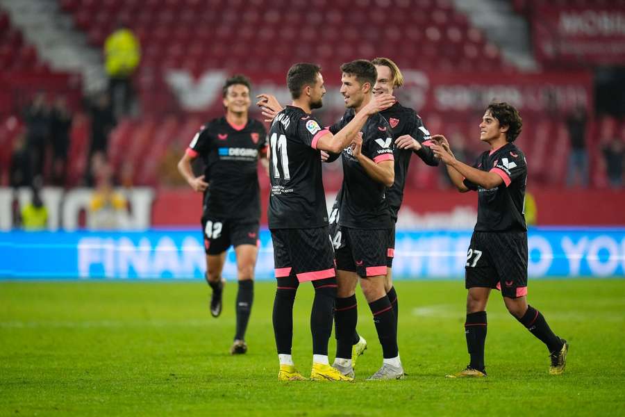 El Sevilla y el Mónaco empatan en el regreso del fútbol al Sánchez Pizjuán (1-1)