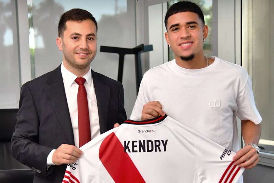 DONE DEAL: River Plate sign Chelsea attacker Paez