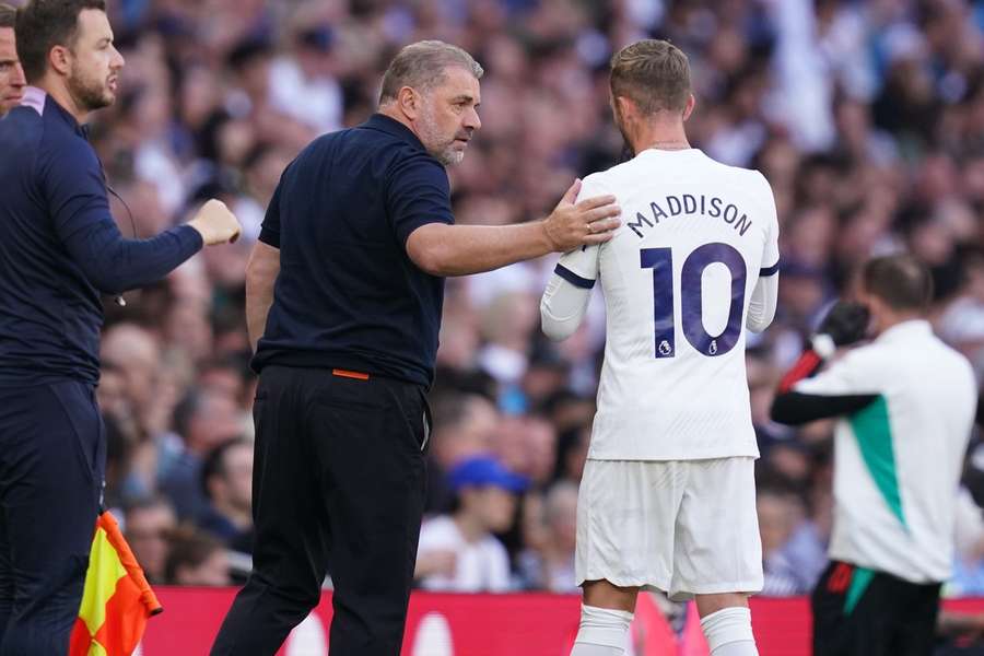 Tottenham zgarnął comiesięczne nagrody w Premier League. Maddison i Postecoglou wyróżnieni