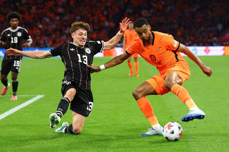 I Paesi Bassi hanno perso contro la Germania all’esordio di Xavi Hernández I Paesi Bassi hanno perso contro la Germania all’esordio di Xavi Hernández