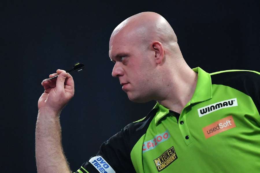 Michael Van Gerwen tijdens de PDC World Darts final