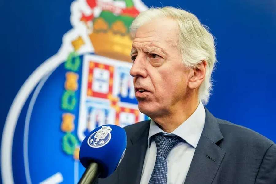 António Tavares, presidente da Mesa da Assembleia Geral do FC Porto António Tavares, presidente da Mesa da Assembleia Geral do FC Porto