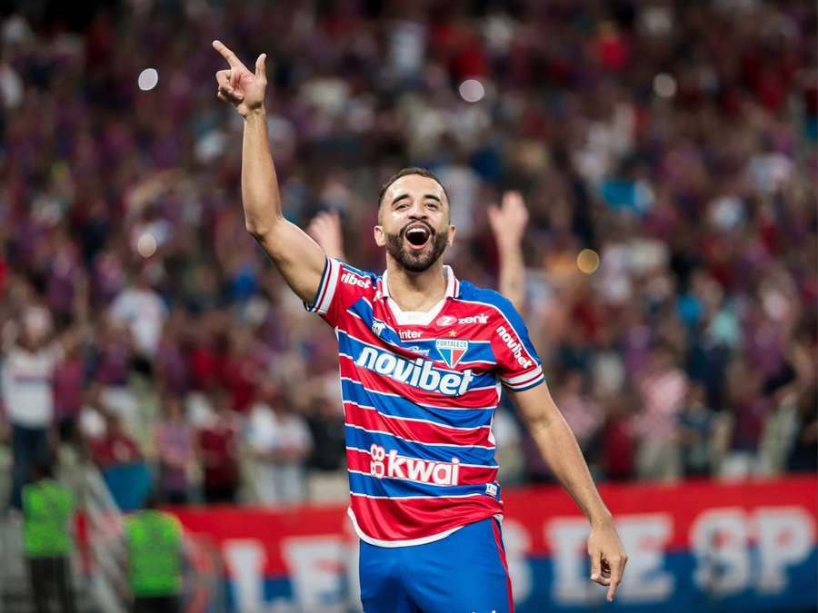 Caio Alexandre se destacou pelo Fortaleza antes de ir para o Bahia Caio Alexandre se destacou pelo Fortaleza antes de ir para o Bahia