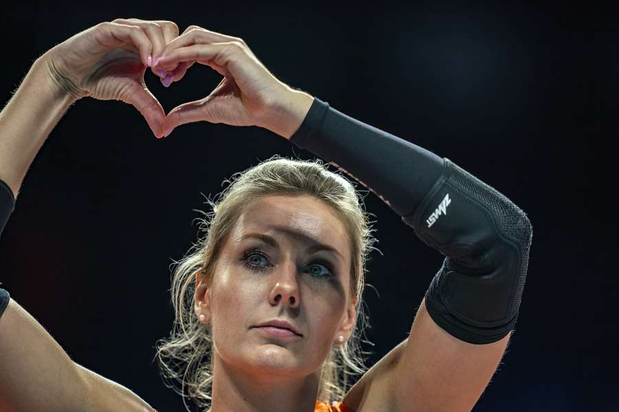 Laura Dijkema is de aanvoerster van de Nederlandse volleybalsters