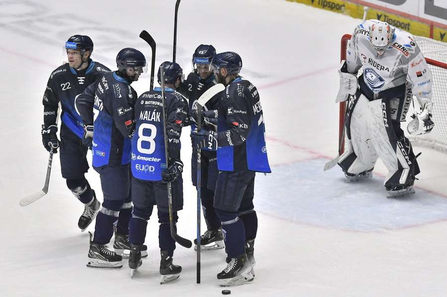 Plzeň porazila Vítkovice 4:1.