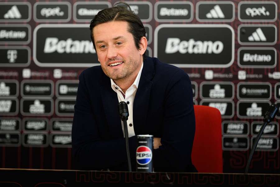 Vše do stran a nákopy, nechápe Rosický fotbal v Česku. Schick, nebo Chorý? Neuvěřitelná debata