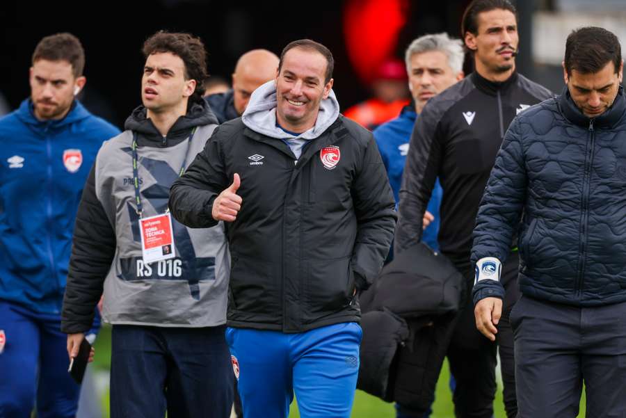 Petit, treinador do Santa Clara