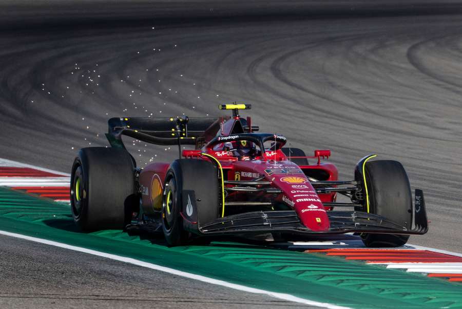 Carlos Sainz alcançou o tempo de 1.20,707 minutos