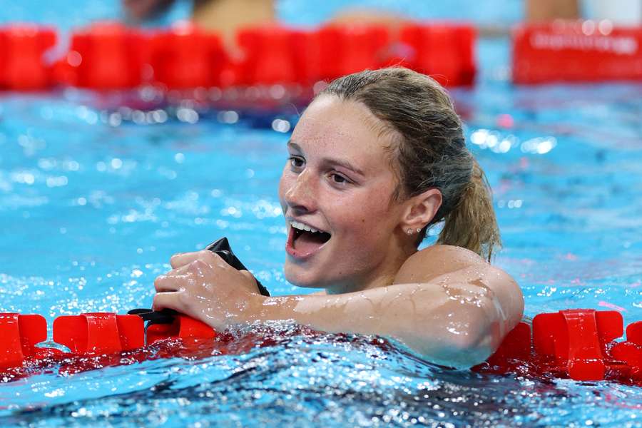 Summer McIntosh ziet dat ze goud binnen heeft