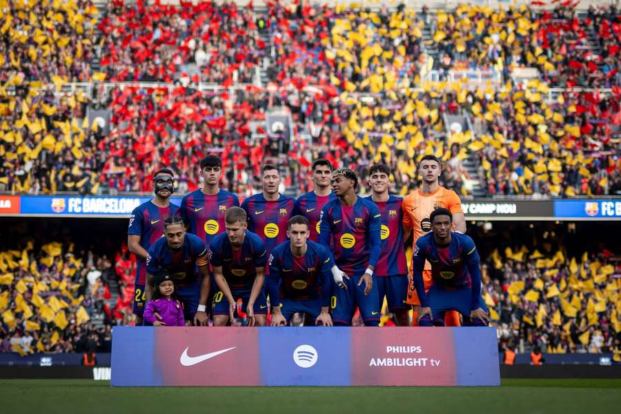 Echipa de start a Barcelonei la meciul cu Alaves