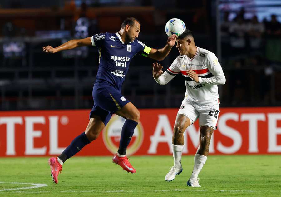 O Alianza Lima surpreendeu o São Paulo no MorumBIS O Alianza Lima surpreendeu o São Paulo no MorumBIS