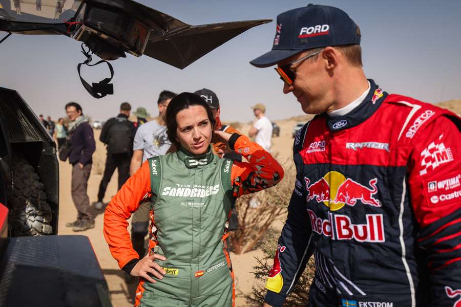 Cristina Gutiérrez ha volado en la primera etapa del Dakar