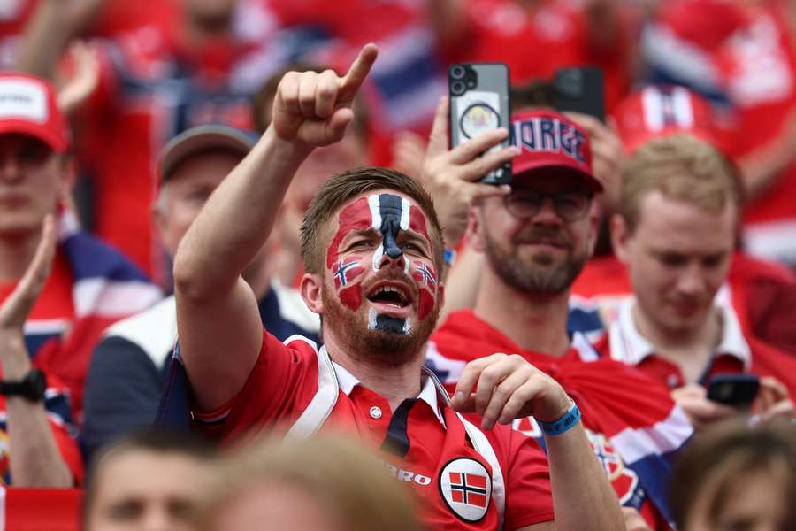 Torcida da Noruega continuem vivendo um verão inesquecível nos Estados Unidos