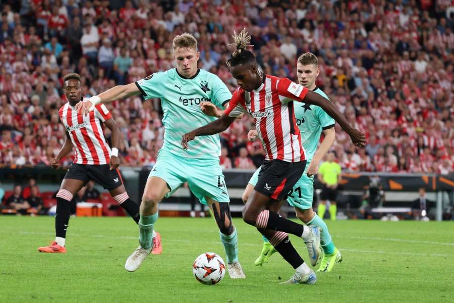 Slavia se v loňském ročníku Evropské ligy představila v Bilbau.