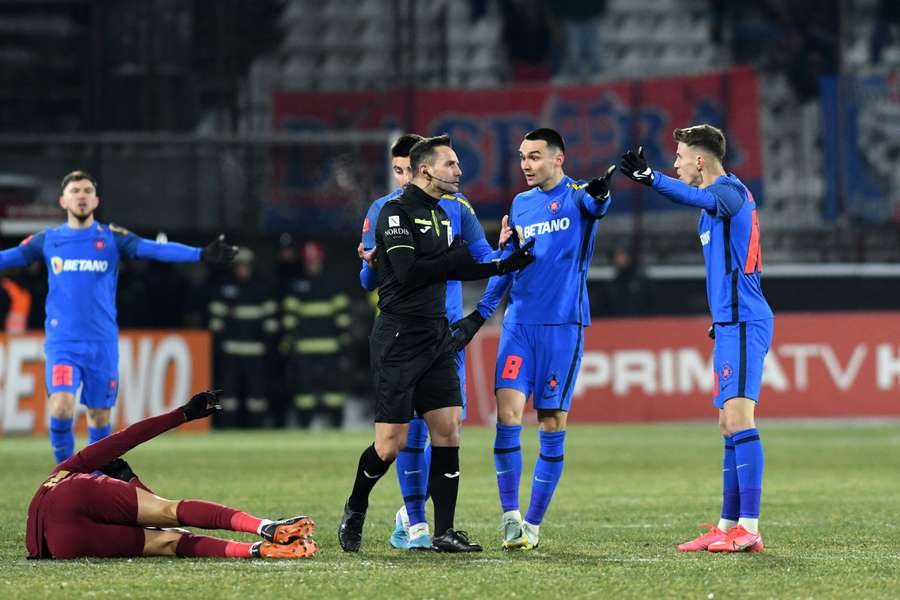 FCSB va întâlni Rapid București