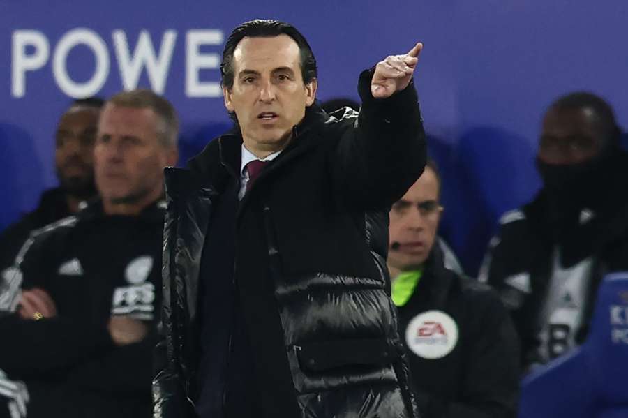 Aston Villa's Spanish head coach Unai Emery gestures on the touchline during the English Premier League football match between Leicester City and Aston Villa