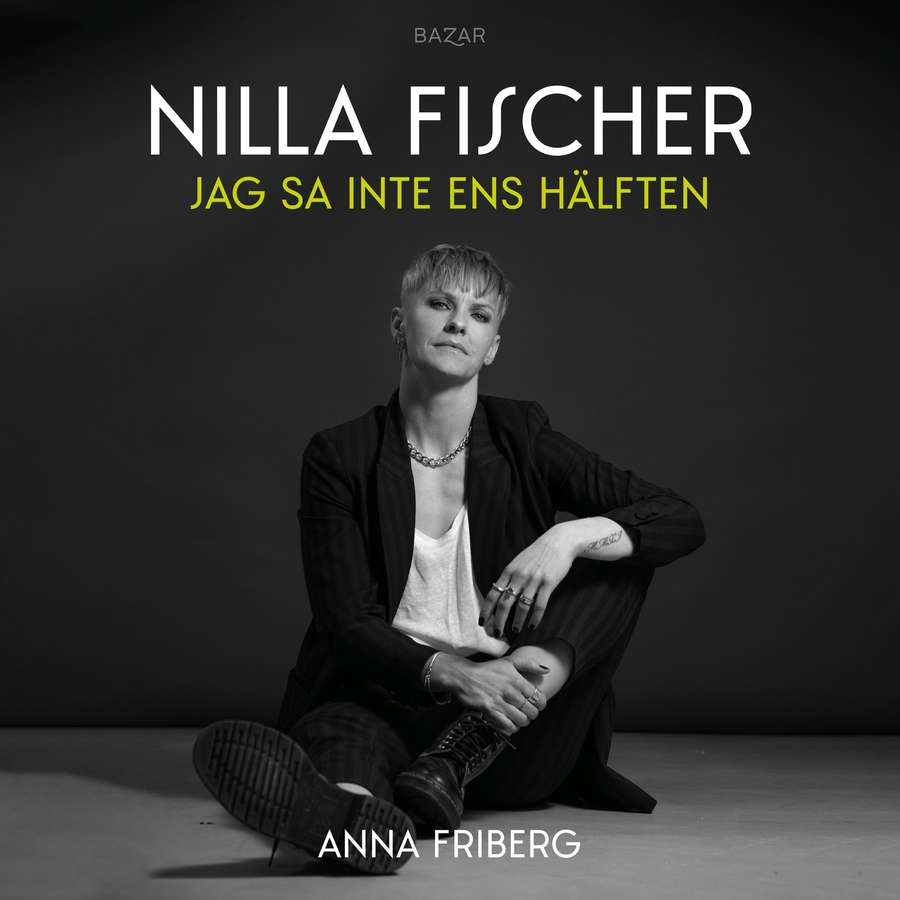 O livro da zagueira e volante Nilla Fischer