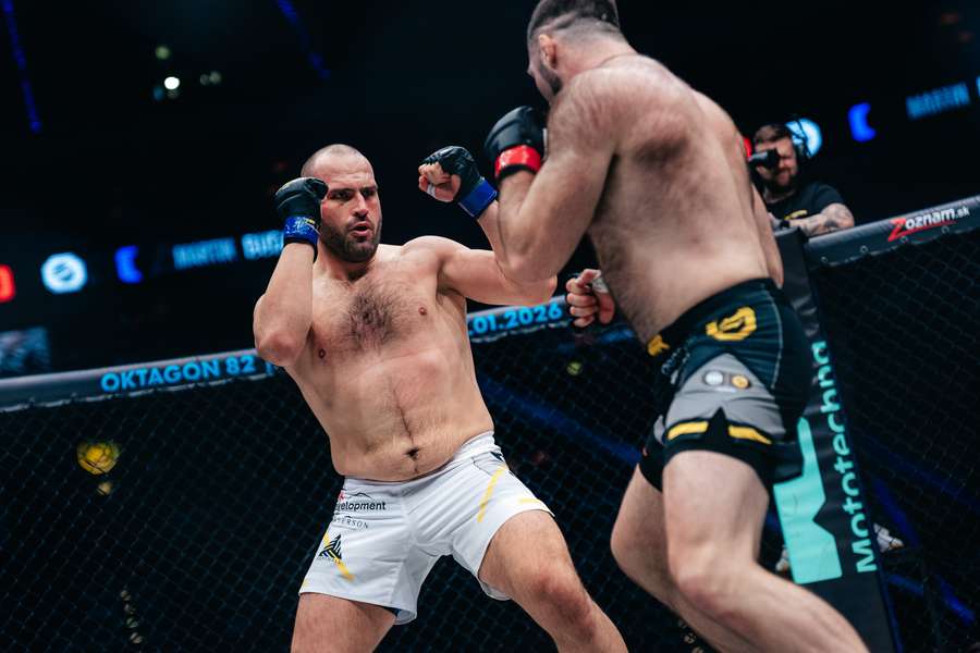 Budayovi to proti Fleurymu nevyšlo. Budayovi to proti Fleurymu nevyšlo.