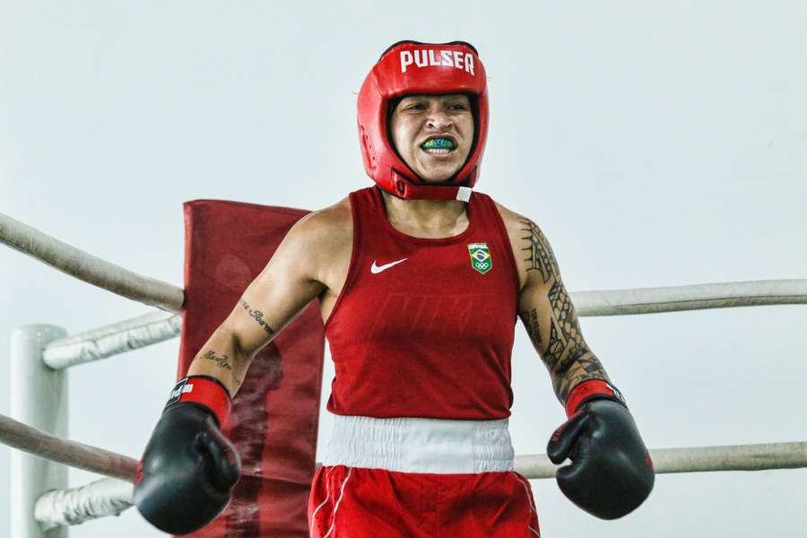 Bia Ferreira é líder do ranking mundial na categoria até 60kg