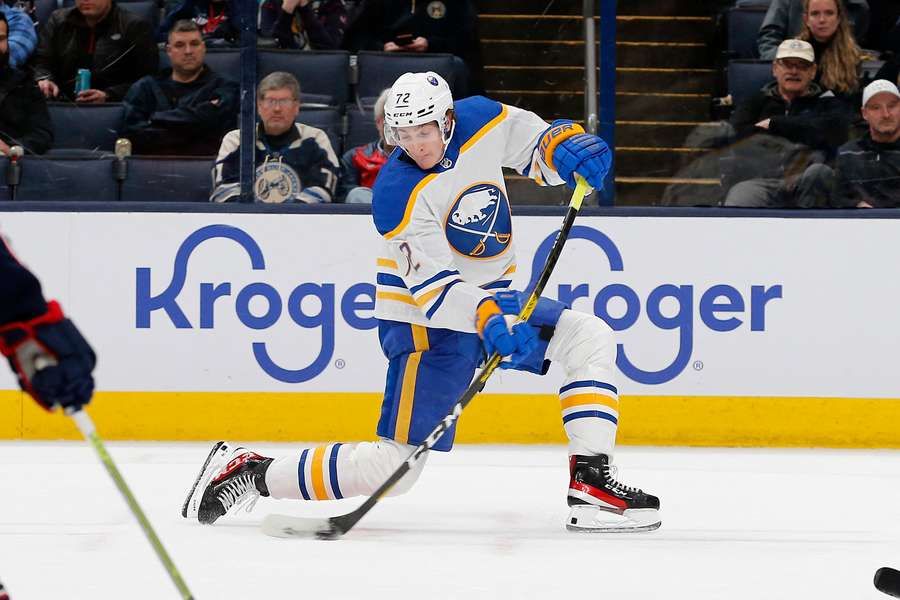Tage Thompson ties Sabres' record with 5 goals