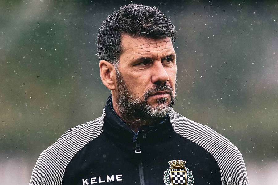 Bacci sai insatisfeito pela falta de reforços