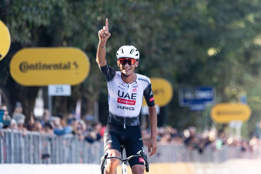 El mexicano Isaac Del Toro gana el Giro del Piemonte