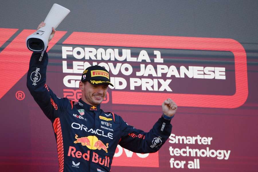 Max Verstappen venceu no Japão, onde a Red Bull assegurou o título de construtores