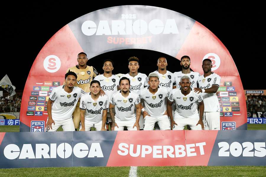 Botafogo vai em busca do título carioca