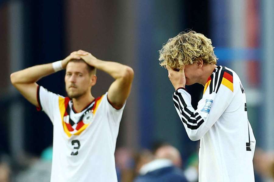 Nick Woltemade (r.) vergab einen der deutschen Elfmeter