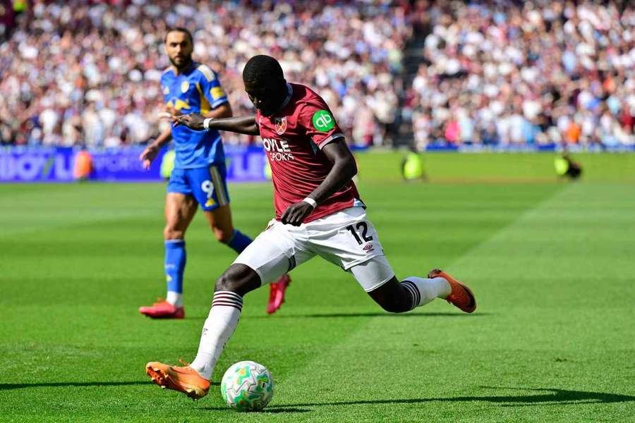 Bývalý slávista El Hadji Malick Diouf by mohl odejít z West Hamu.