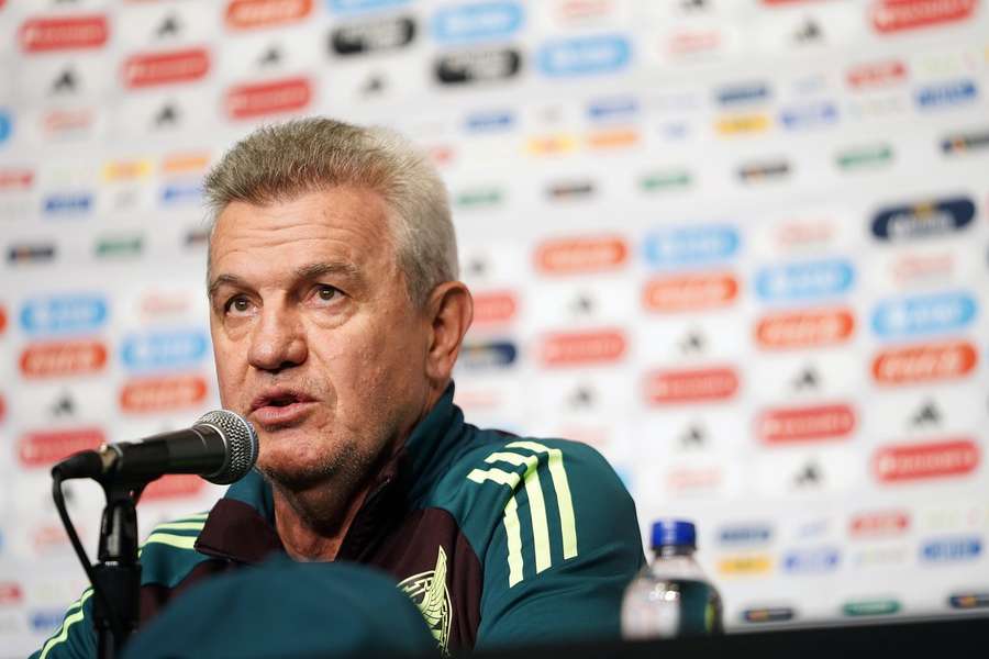 Técnico da seleção mexicana em coletiva no AT&T Stadium