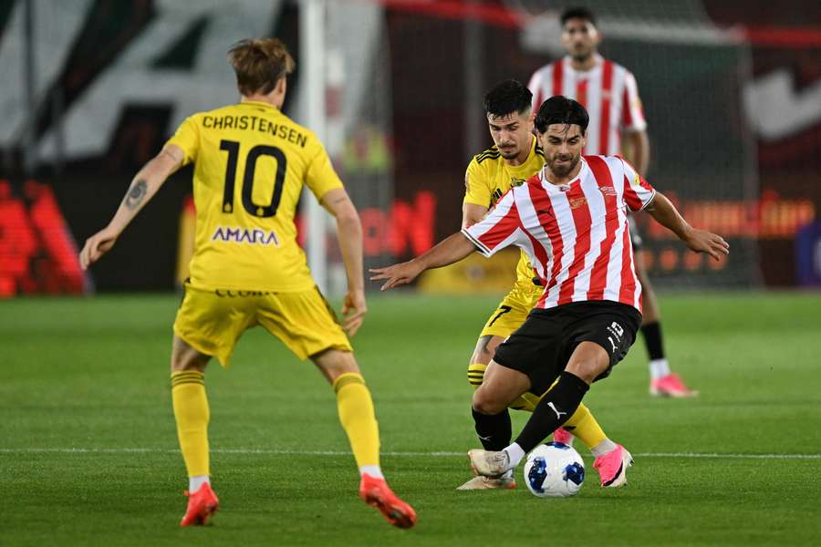 Cracovia po golu w ostatniej akcji wygrywa pierwsze derby Krakowa. Dublet Hasicia Cracovia po golu w ostatniej akcji wygrywa pierwsze derby Krakowa. Dublet Hasicia