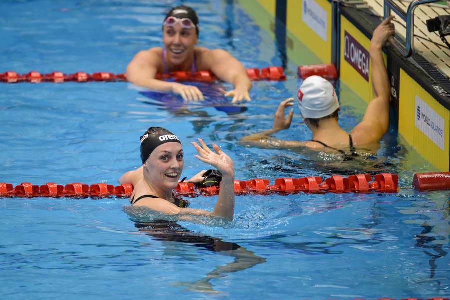 Marrit Steenbergen na het behalen van de derde plek op de 100 meter vrije slag