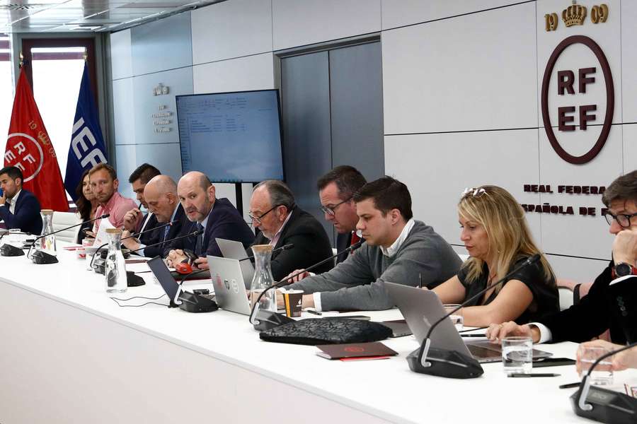 Un momento de la reunión de la Comisión de Reforma del Sistema Arbitral