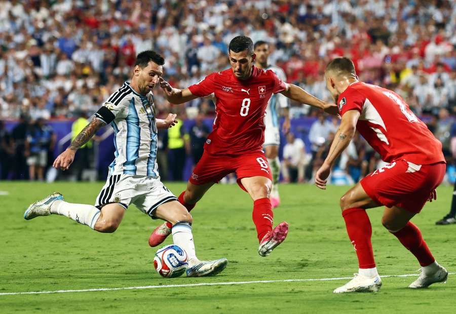 Il tiro di Messi