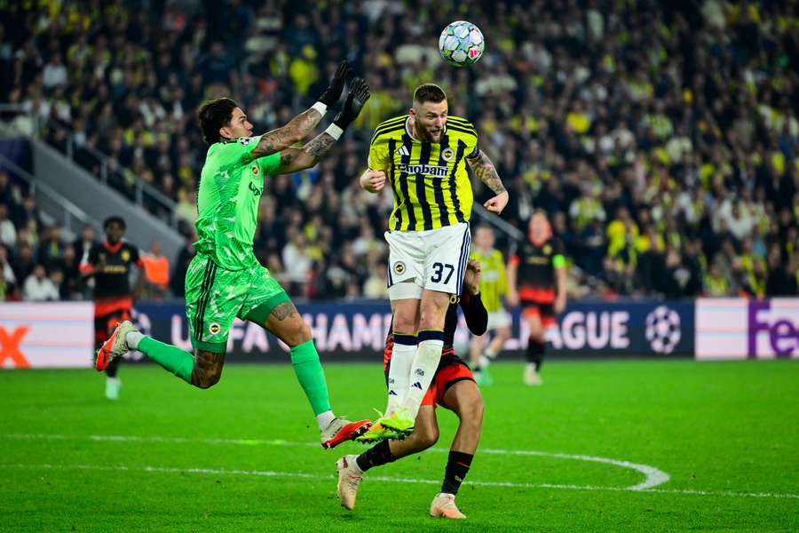 Milan Škriniar patril na trávniku opäť k lídrom svojho mužstva. Milan Škriniar patril na trávniku opäť k lídrom svojho mužstva.
