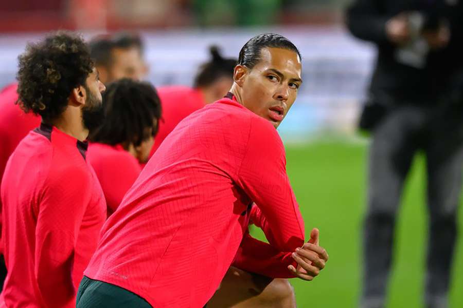 Virgil van Dijk s'est blessé face à Brentford en Premier League 