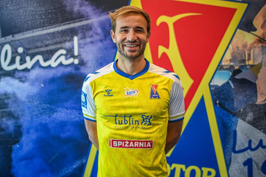 Sergi Samper nowym piłkarzem Motoru Lublin. Wychowanek Barcelony grał z Messim i Neymarem