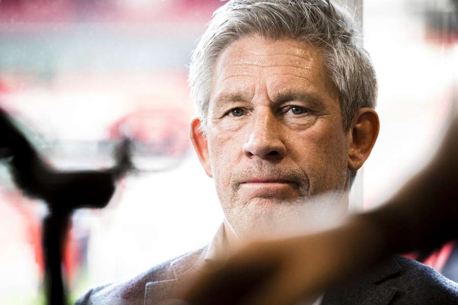 Algemeen directeur Marcel Brands is verrast door het vertrek van Ruud van Nistelrooij