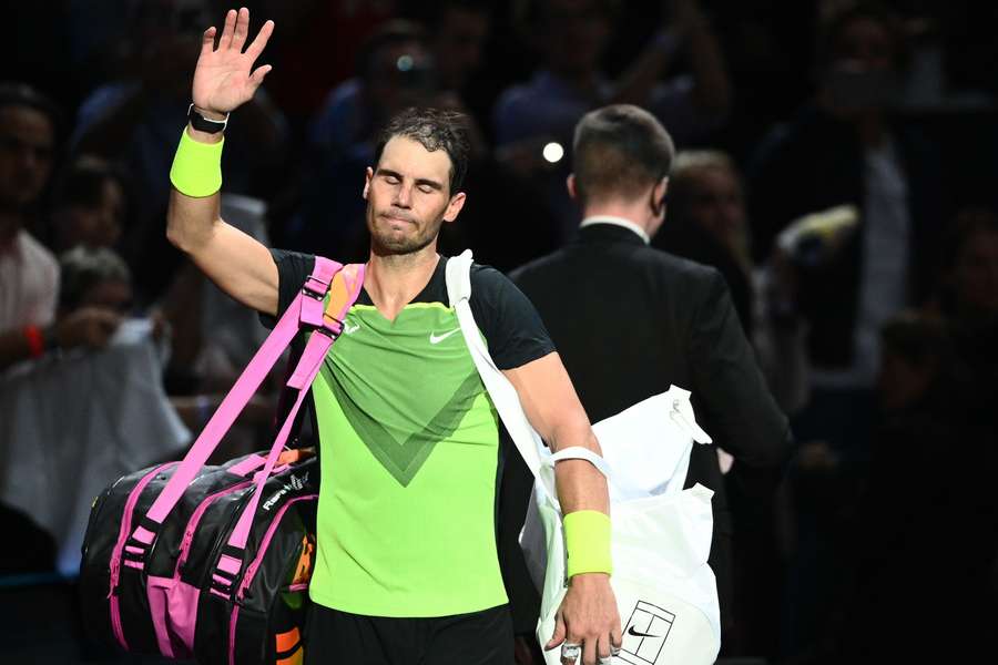 Nadal se despediu do Masters 1000 de Paris logo na estreia